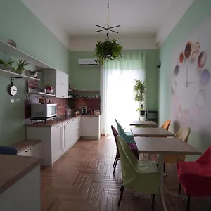 I Due Teatri , Nápoly Olaszország