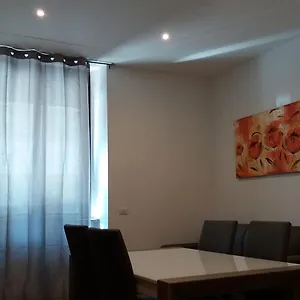 επισκεφθείτε το ξενοδοχείο